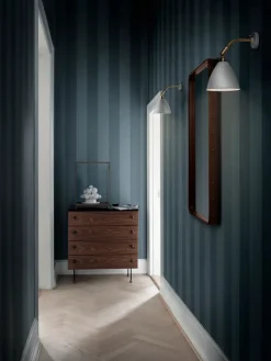 GUBI Kommoder<62 Dresser fra