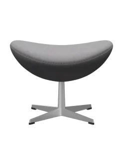 Fritz Hansen Skamler|Fodskamler<3127 Fodskammel til Ægget af Arne Jacobsen læder