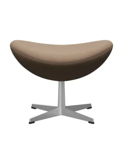 Fritz Hansen Skamler|Fodskamler<3127 Fodskammel til Ægget af Arne Jacobsen stofgr. 1
