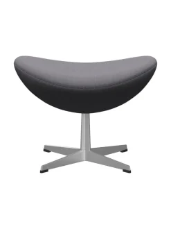 Fritz Hansen Skamler|Fodskamler<3127 Fodskammel til Ægget af Arne Jacobsen stofgr. 1