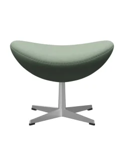 Fritz Hansen Skamler|Fodskamler<3127 Fodskammel til Ægget af Arne Jacobsen stofgr. 1