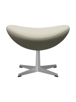 Fritz Hansen Skamler|Fodskamler<3127 Fodskammel til Ægget af Arne Jacobsen stofgr. 1
