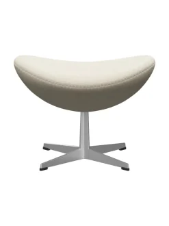 Fritz Hansen Skamler|Fodskamler<3127 Fodskammel til Ægget af Arne Jacobsen stofgr. 2