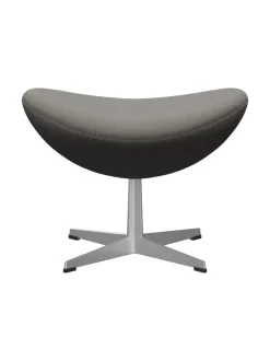 Fritz Hansen Skamler|Fodskamler<3127 Fodskammel til Ægget af Arne Jacobsen stofgr. 2