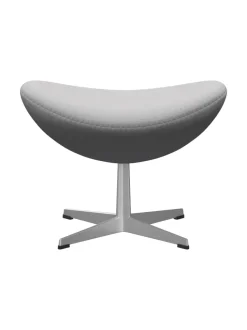 Fritz Hansen Skamler|Fodskamler<3127 Fodskammel til Ægget af Arne Jacobsen stofgr. 2