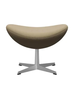 Fritz Hansen Skamler|Fodskamler<3127 Fodskammel til Ægget af Arne Jacobsen stofgr. 2