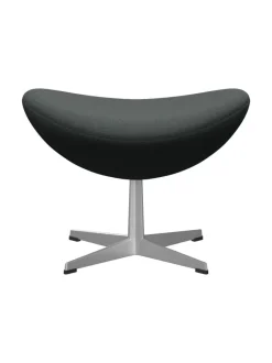 Fritz Hansen Skamler|Fodskamler<3127 Fodskammel til Ægget af Arne Jacobsen stofgr. 2