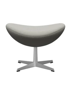 Fritz Hansen Skamler|Fodskamler<3127 Fodskammel til Ægget af Arne Jacobsen stofgr. 2