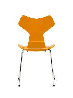 Fritz Hansen Spisebordsstole<3130 Grand Prix stol lakeret af Arne Jacobsen