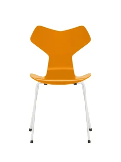 Fritz Hansen Spisebordsstole<3130 Grand Prix stol lakeret af Arne Jacobsen
