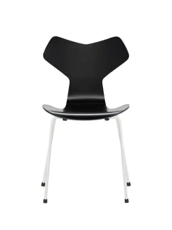 Fritz Hansen Spisebordsstole<3130 Grand Prix stol lakeret af Arne Jacobsen