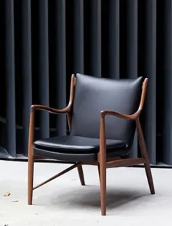 House of Finn Juhl Loungestole|Lænestole<45 Lænestol, eg olie af Finn Juhl