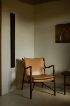 House of Finn Juhl Loungestole|Lænestole<45 Lænestol, eg olie af Finn Juhl