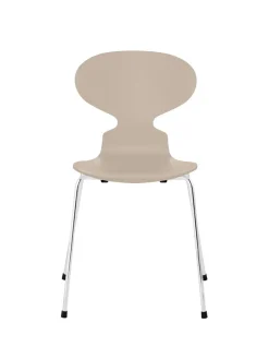 Fritz Hansen Spisebordsstole<3101 Myren Stol lakeret af Arne Jacobsen