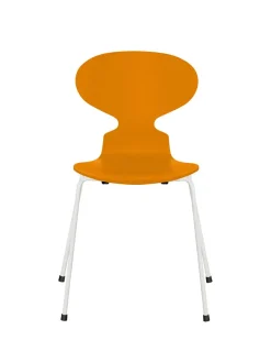 Fritz Hansen Spisebordsstole<3101 Myren Stol lakeret af Arne Jacobsen