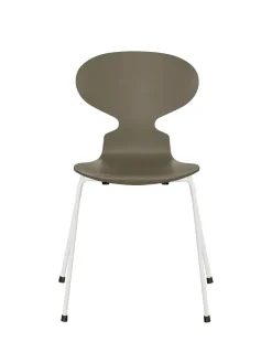 Fritz Hansen Spisebordsstole<3101 Myren Stol lakeret af Arne Jacobsen
