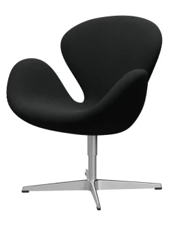 Fritz Hansen Lænestole<3320 Svanen i læder af Arne Jacobsen
