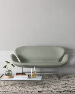 Fritz Hansen Sofaer<3321 Svanesofa af Arne Jacobsen