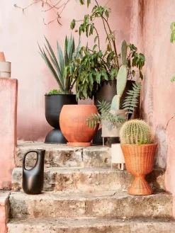 Ferm Living Vaser<Agnes Plant Stand, low fra