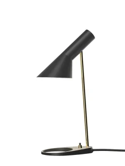Louis Poulsen Spots<AJ Mini Table Lamp, black/brass af Arne Jacobsen