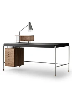 Carl Hansen & Søn Skriveborde<AJ52 Society Table fra