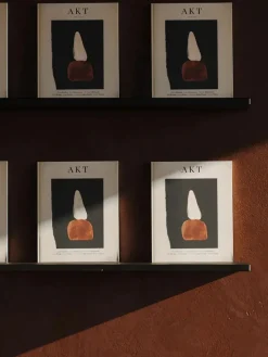 New Mags Bøger|Bøger<Akt Magazine, issue 5 fra