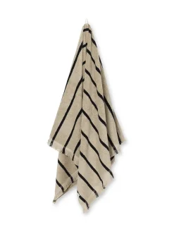 Ferm Living Badeværelsestekstiler<Alee Bath Towel, sand/black fra