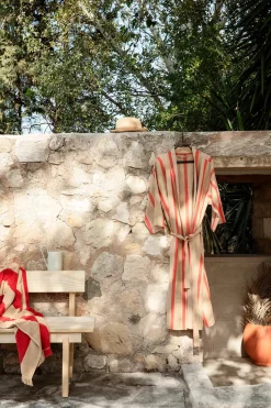 Ferm Living Badeværelsestekstiler<Alee Beach Towel, light camel/red fra