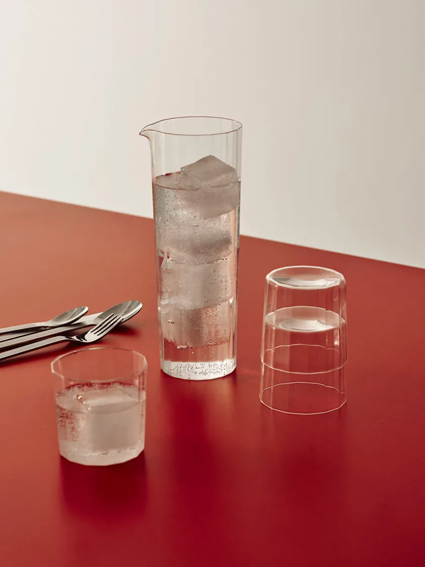 HAY Kander|Service<Angle Carafe fra