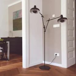 Grupa Gulvlamper|Spots<Arigato gulvlampe fra