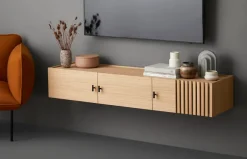 Woud Tv-Borde<Array Low Sideboard, wall-mounted fra