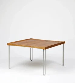 House of Finn Juhl Sideborde Og Små Borde<Bakkebord af Finn Juhl