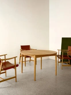 Carl Hansen & Søn Spiseborde<BM0121 Spisebord, olieret eg af Børge Mogensen