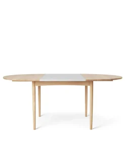 Carl Hansen & Søn Spiseborde<BM0121 Spisebord, sæbebehandlet eg af Børge Mogensen