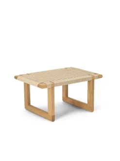 Carl Hansen & Søn Bænke<BM0489S Table Bench, papirflet af Børge Mogensen