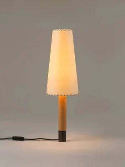 Santa & Cole Spots<Básica M2 Bordlampe fra Santa and Cole