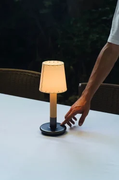 Santa & Cole Spots<Básica M1 Bordlampe fra Santa and Cole