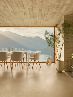 Vitra Skamler<Butterfly Stool, ahorn fra