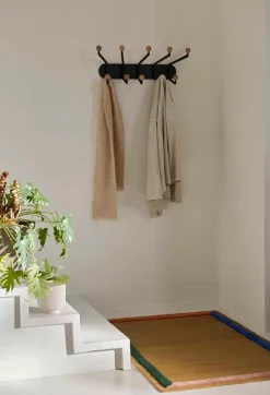 &Tradition Gaver Til Ham|Knagerækker<Capture SC76 knage fra