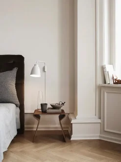 Fritz Hansen Væglamper|Spots<Caravaggio Read væglampe fra