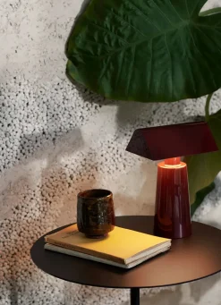 &Tradition Gaver Til Ham|Portable Lamper<Caret bordlampe fra