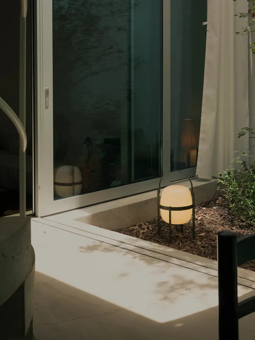 Santa & Cole Spots|Udendørslamper<Cesta Exterior Lampe fra Santa and Cole