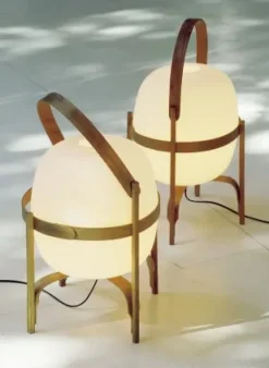 Santa & Cole Spots<Cesta Lampe fra Santa and Cole