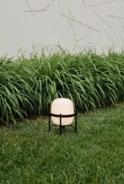 Santa & Cole Spots<Cestita Alubat Bordlampe fra Santa and Cole