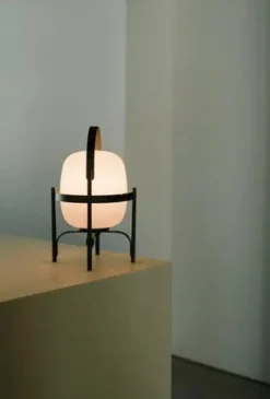 Santa & Cole Spots<Cestita Alubat Bordlampe fra Santa and Cole