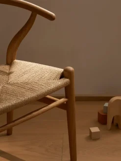 Børn Carl Hansen & Søn Børnestole<CH24 Children's Chair af Hans J. Wegner