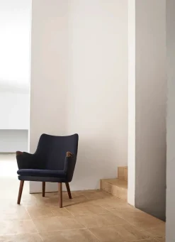 Carl Hansen & Søn Loungestole|Lænestole<CH71 Lænestol af Hans J. Wegner