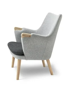 Carl Hansen & Søn Loungestole|Lænestole<CH71 Lænestol af Hans J. Wegner