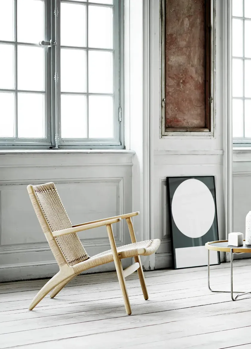 Carl Hansen & Søn Loungestole|Lænestole<CH25 Loungestol, eg sortmalet med naturflet af Hans J. Wegner