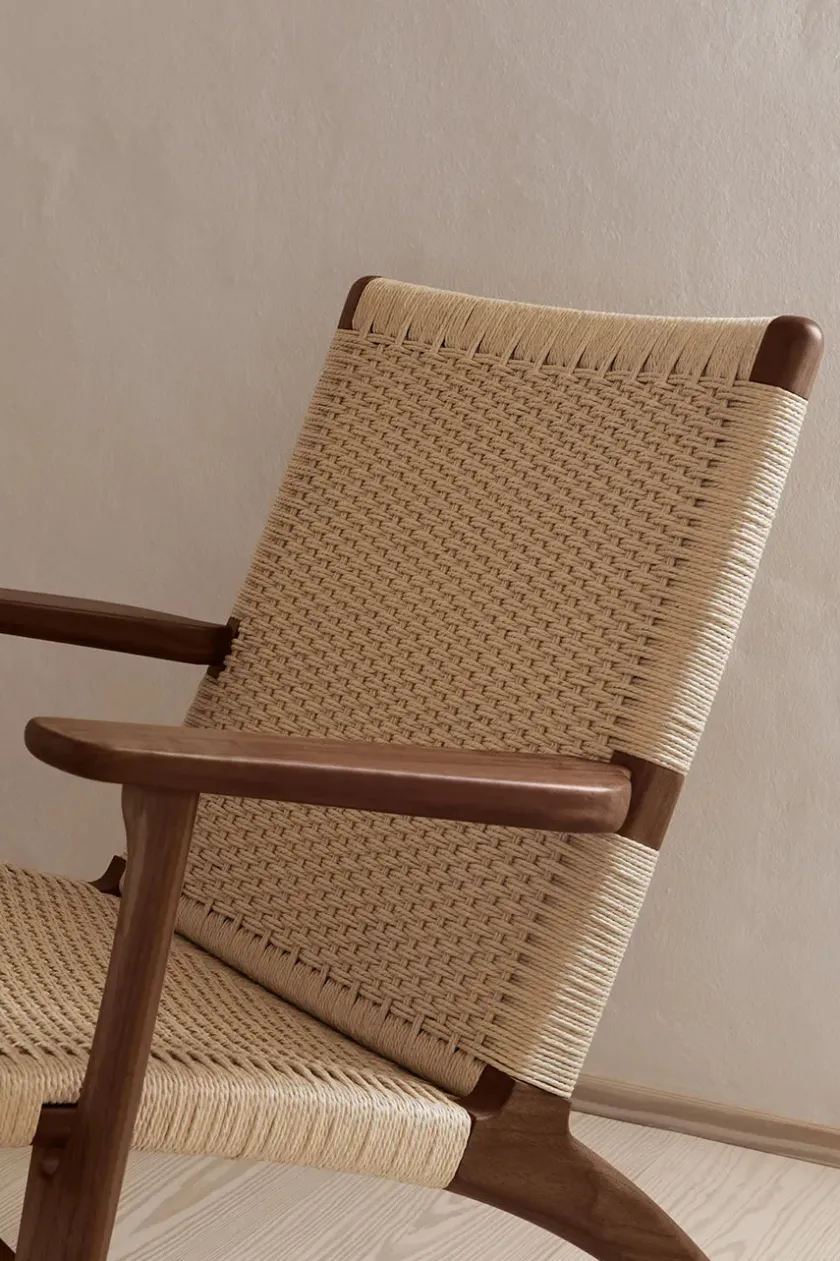 Carl Hansen & Søn Loungestole|Lænestole<CH25 Loungestol, eg sortmalet med naturflet af Hans J. Wegner